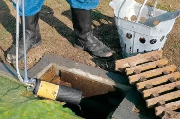 CR csőzáró dugó használata ipari szennyvízgyűjtőben CR csőzáró dugó használata ipari szennyvízgyűjtőben