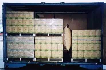 egységrakatok rögzítése Cargo Protector rakományrögzítő légzsákkal egységrakatok rögzítése Cargo Protector rakományrögzítő légzsákkal