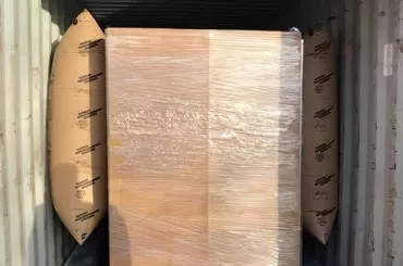 Flex Eco rakományrögzítő légzsák alkalmazása kétoldali megtámasztásnál Flex Eco rakományrögzítő légzsák alkalmazása kétoldali megtámasztásnál