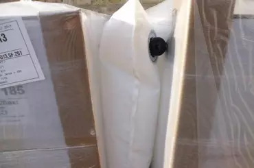 Flex szelep a Plastic rakományrögzítő légzsákon Flex szelep a Plastic rakományrögzítő légzsákon
