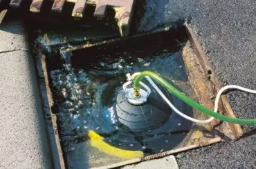 közúti lefolyóban alkalmazott CR csődugó közúti lefolyóban alkalmazott CR csődugó