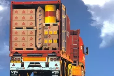 vegyes összetételű rakományok rögzítése konténerben Heavy párnazsákkal vegyes összetételű rakományok rögzítése konténerben Heavy párnazsákkal